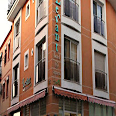 Levant Hotel & Aparts 